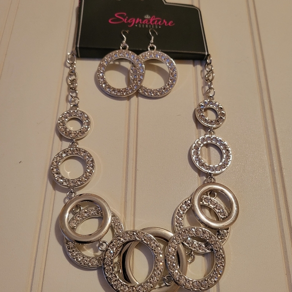 Silver Rhinestone Necklace - Picture 2 of 5